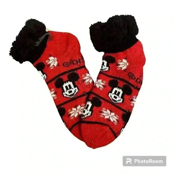 NWT Disney Mickey Mouse Snowflake Winter Fuzzy Babba Cozy Warmers Socks Grippers - Picture 1 of 8